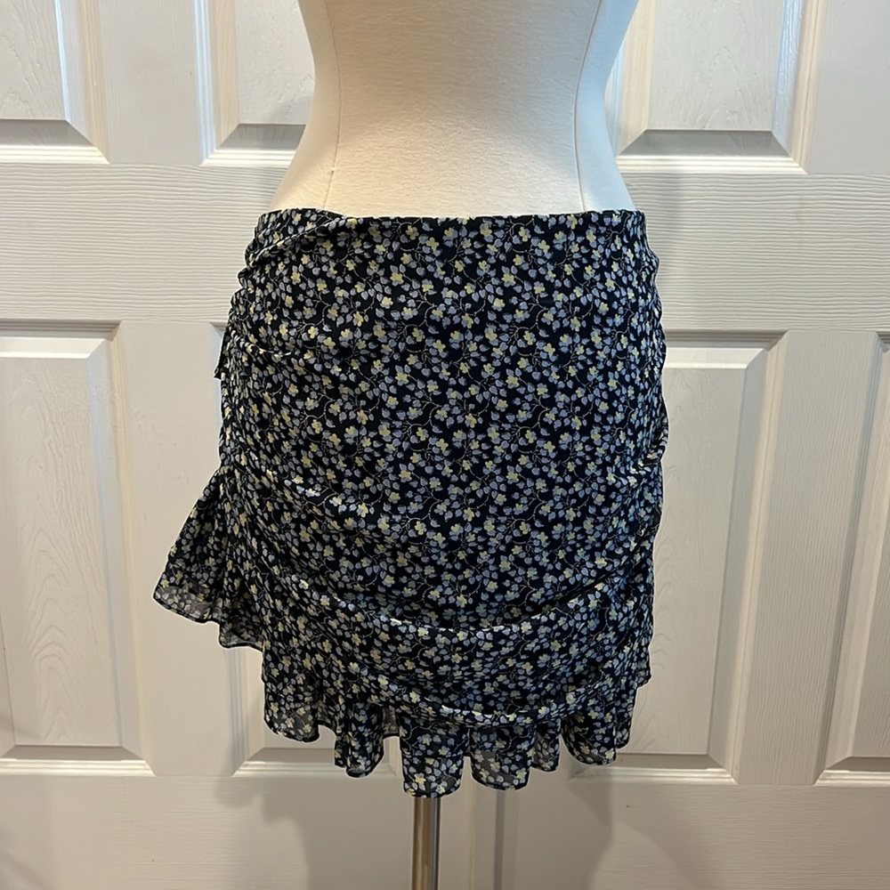 1. STATE Ruffled Ruched Seam Floral Mini Skirt - Picture 7 of 14